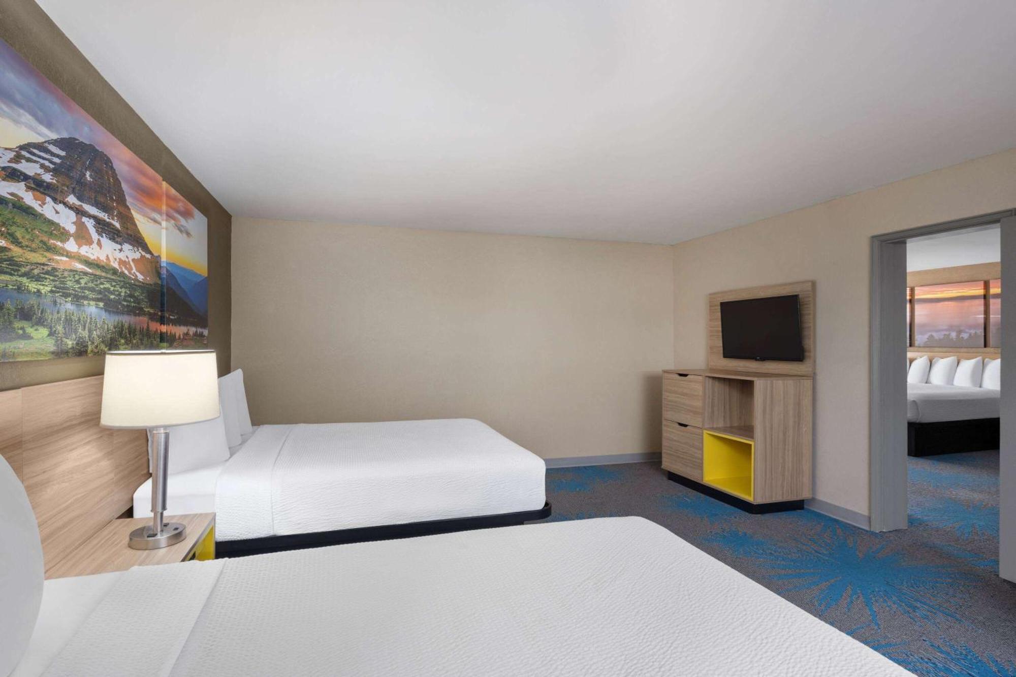 Days By Wyndham Motel